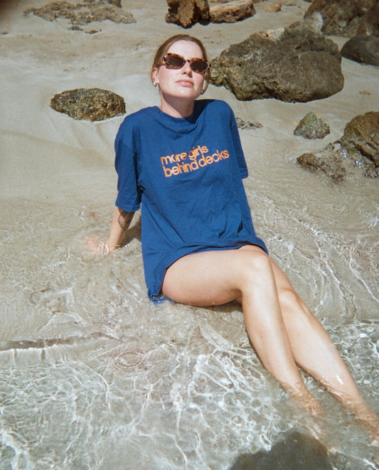 LE "MORE GIRLS BEHIND DECKS" TEE - AHANGAMA