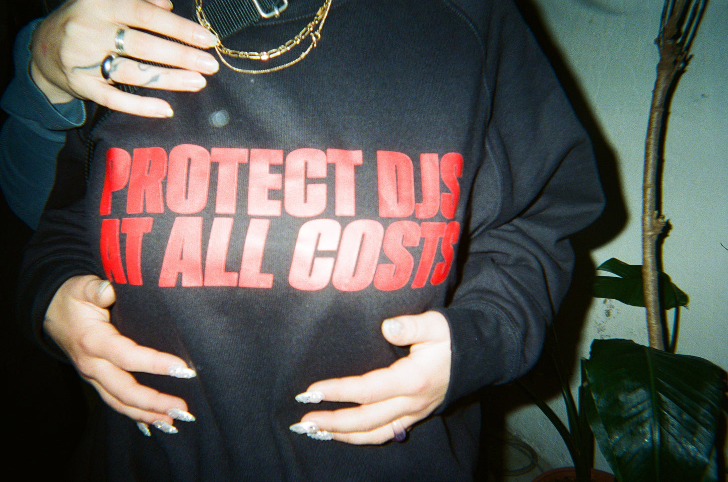 PROTECT DJS AT ALL COSTS SWEAT - MILANO