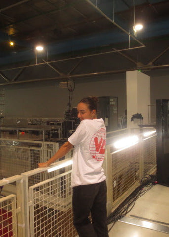 "MORE GIRLS BEHIND DECKS" TEE - BECAUSE BEAUBOURG